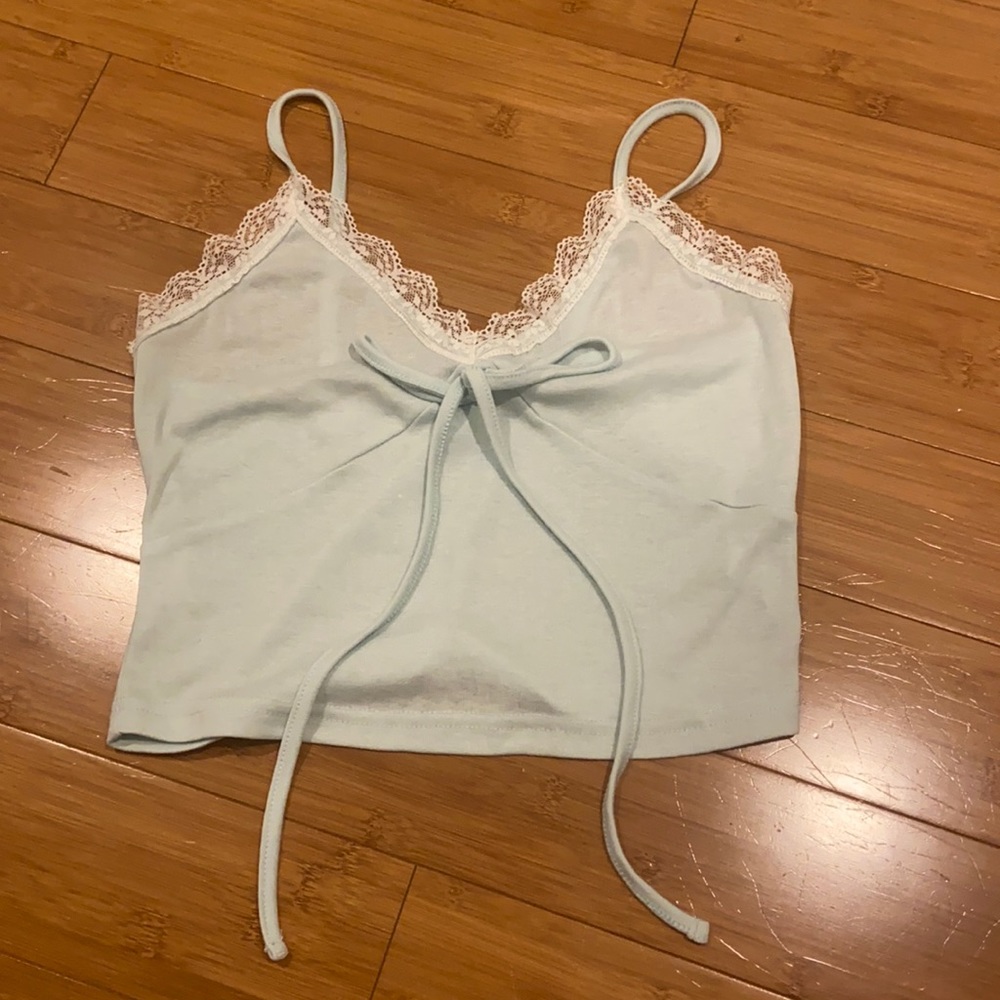 light blue laced tank/crop top
